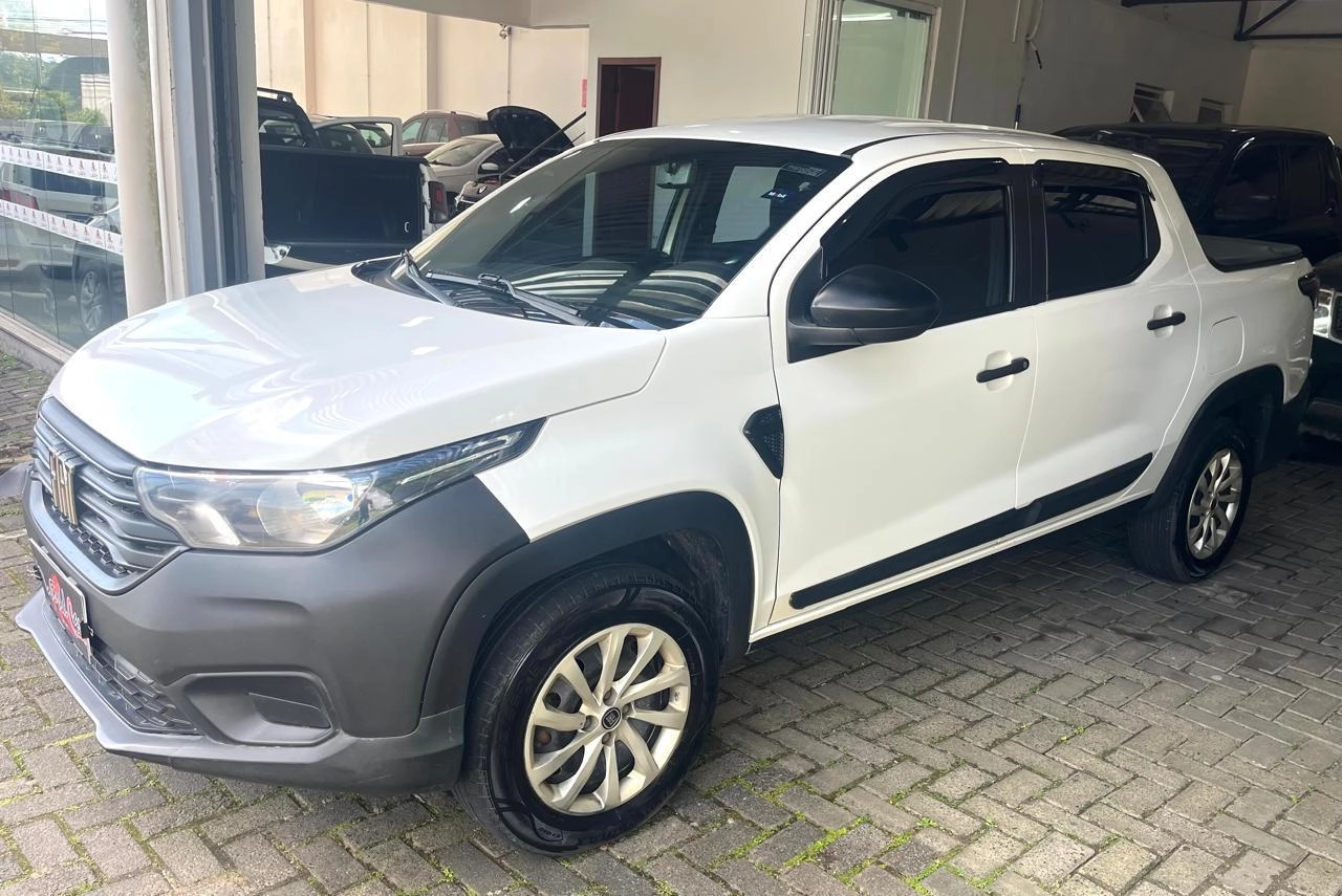 Compre já Fiat STRADA 1.4 ENDURANCE CD 8V World Car Veículos | Novos e Seminovos em Guaíba RS