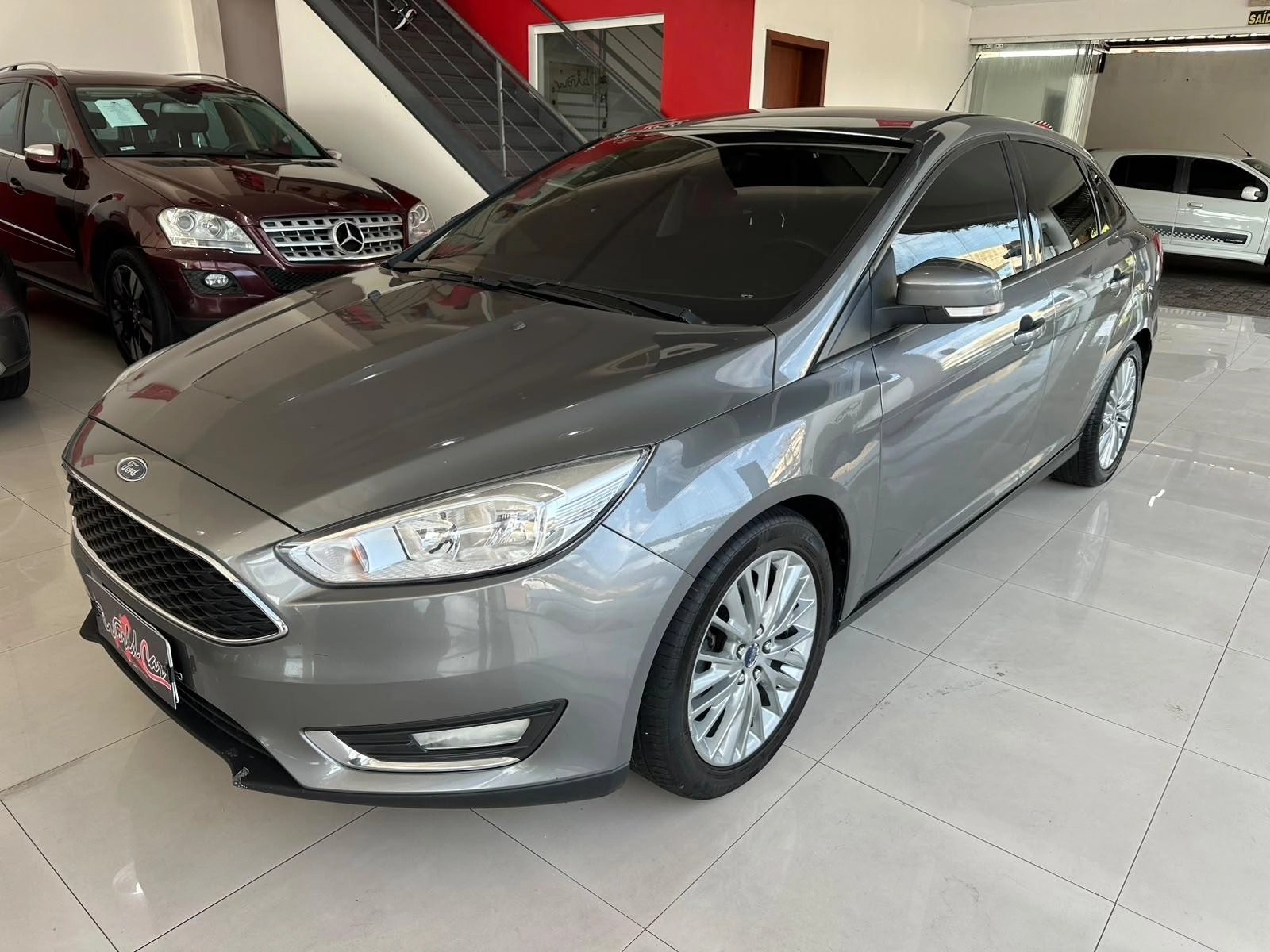 Ford FOCUS 2.0 SE SEDAN 16V